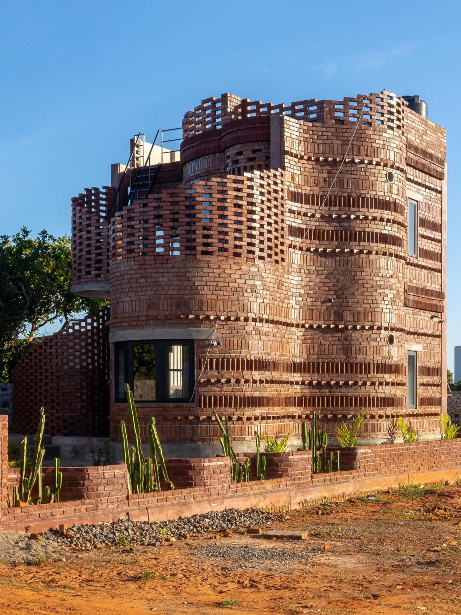 Pool Villa-House Of The Dancing Cactus 퐁디셰리 외부 사진
