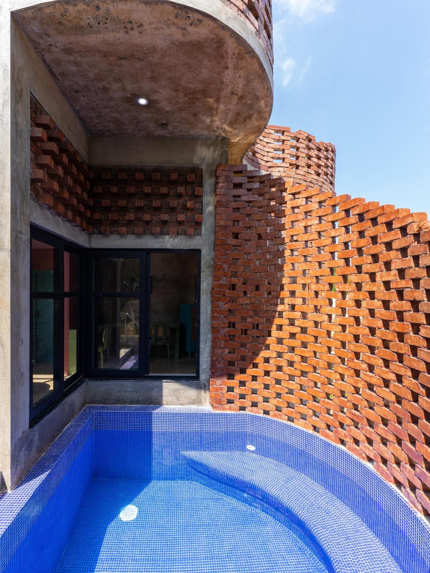 Pool Villa-House Of The Dancing Cactus 퐁디셰리 외부 사진